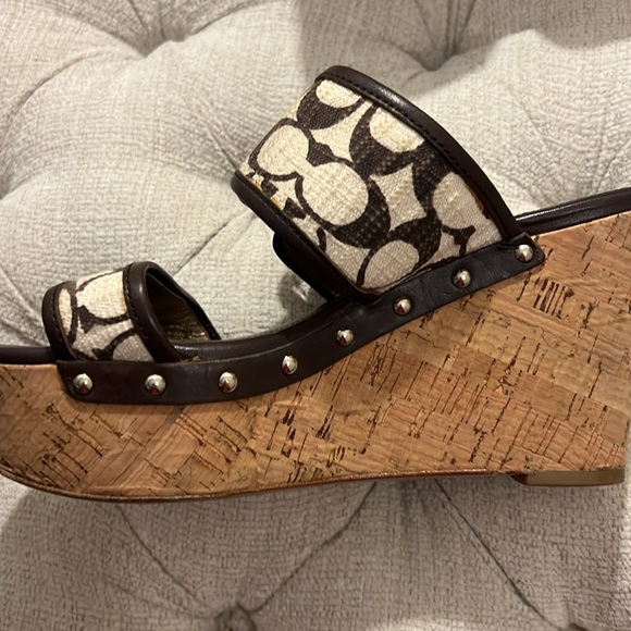 Coach Signature Brown and White Wedges - Picture 4 of 6